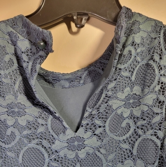 Colletta anthro dark green lace overlay high neck back keyhole lined dress size6 - Picture 8 of 9